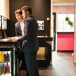 Qbic Wtc Hotell Amsterdam