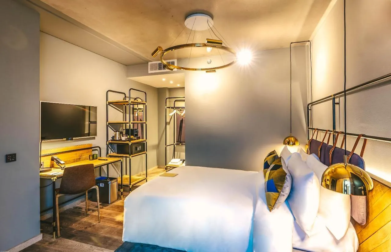 Four Elements Hotel Amsterdam